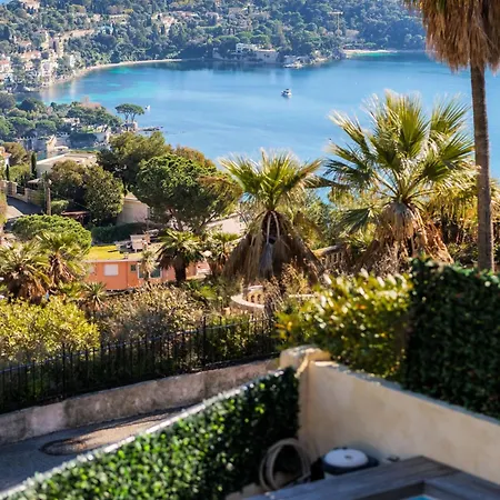 Holiday home Elegance, Serenite Et Vue Exeptionnelle Sur La Rade *