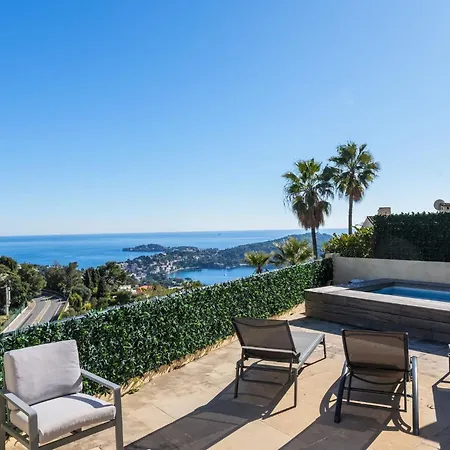 Holiday home Elegance, Serenite Et Vue Exeptionnelle Sur La Rade *